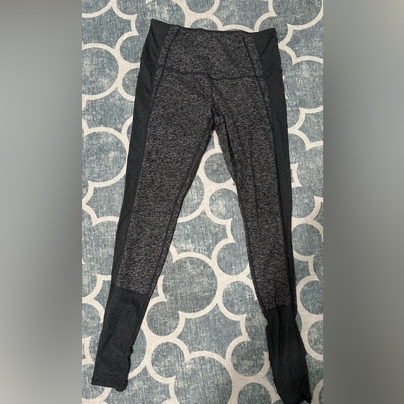 Zella Gray and Black Leggings - Picture 1 of 7